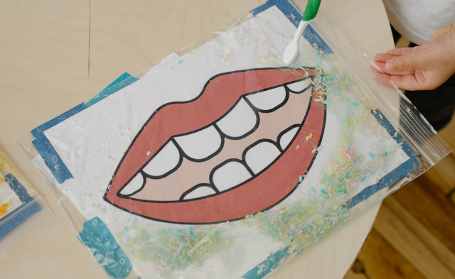 Brushing Teeth Sensory Bag – Jenny & Andy